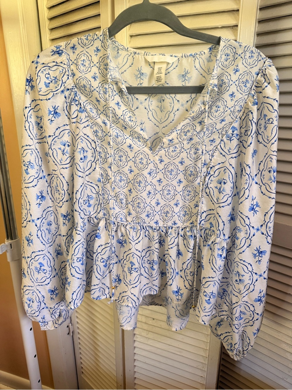 H&M White Tunic with Blue Medallion Print
